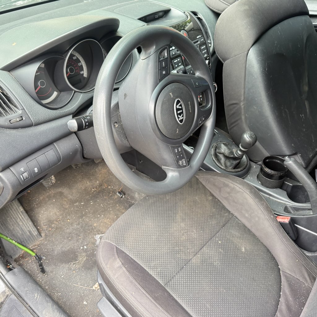 kia forte koup 2010 KNAFU6A23A5181095 image kia forte koup 2010 KNAFU6A23A5181095 image